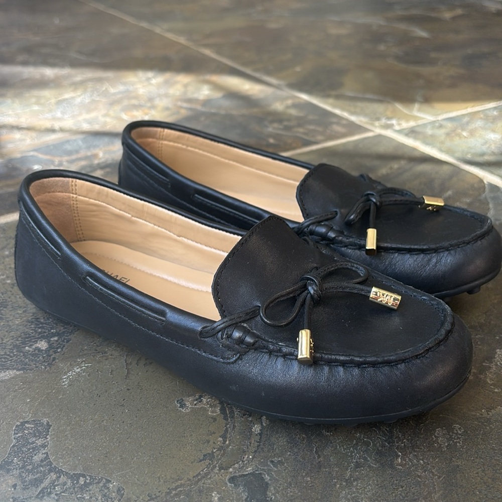 MICHAEL Michael Kors Daisy Moccasin - Picture 6 of 12